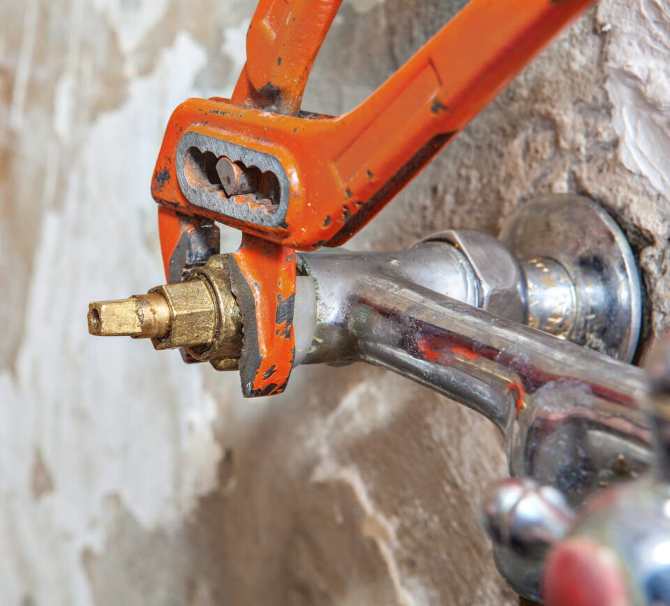 two-handle-kitchen-faucet-repair-remove-ezgif.com-resize (1) two-handle-kitchen-faucet-repair-remove-ezgif.com-resize (1)